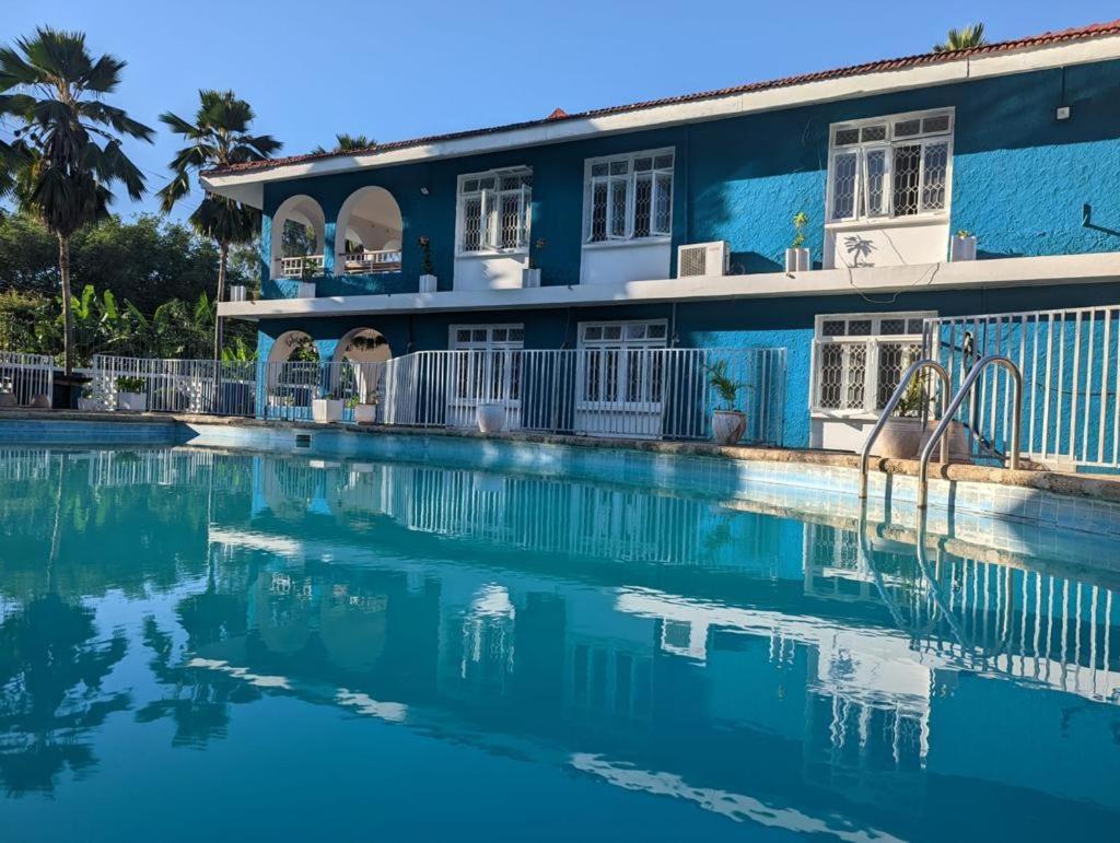 Gallivanters Hostel Дар-ес-Салам Екстер'єр фото