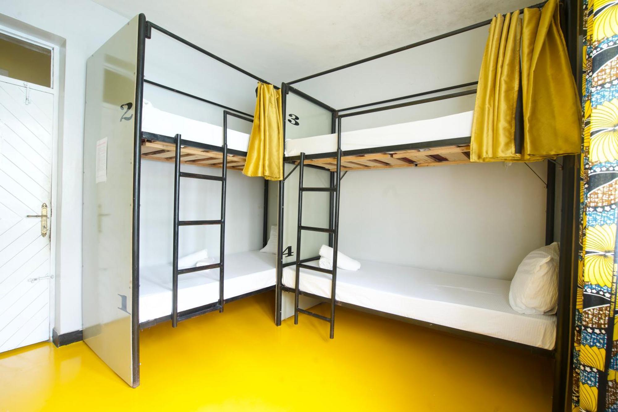 Gallivanters Hostel Дар-ес-Салам Екстер'єр фото